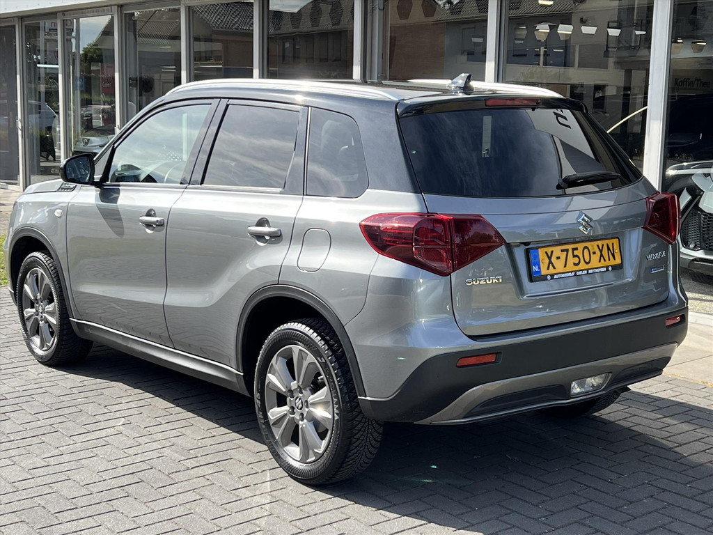 Suzuki Vitara 1.4 Boosterjet Smart Hybrid Select Two-Tone | Dodehoekherkenning, CarPlay, Camera, Stoelverwarming, 1500KG Trekgewicht 54541842-2.jpg | Autobedrijf Gielen