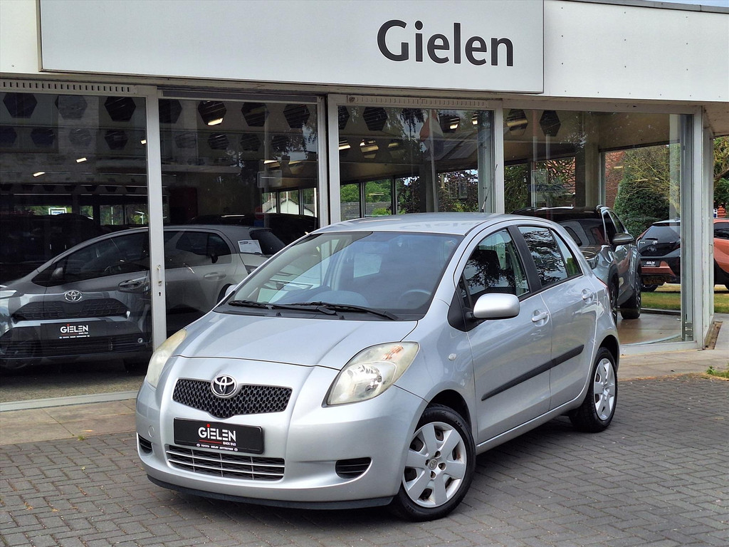Toyota Yaris 1.3 16V VVT-I 5DR Sol | Automaat, Airconditioning, Lage kilometerstand 54542096-1.jpg | Autobedrijf Gielen