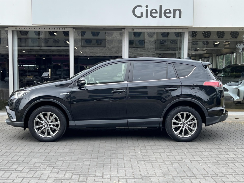 Toyota RAV4 2.5 Hybrid 197pk Style | Trekhaak, 18 inch, Stoelverwarming, Keyless, Privacy glass, Adaptive cruise control 54550291-1.jpg | Autobedrijf Gielen