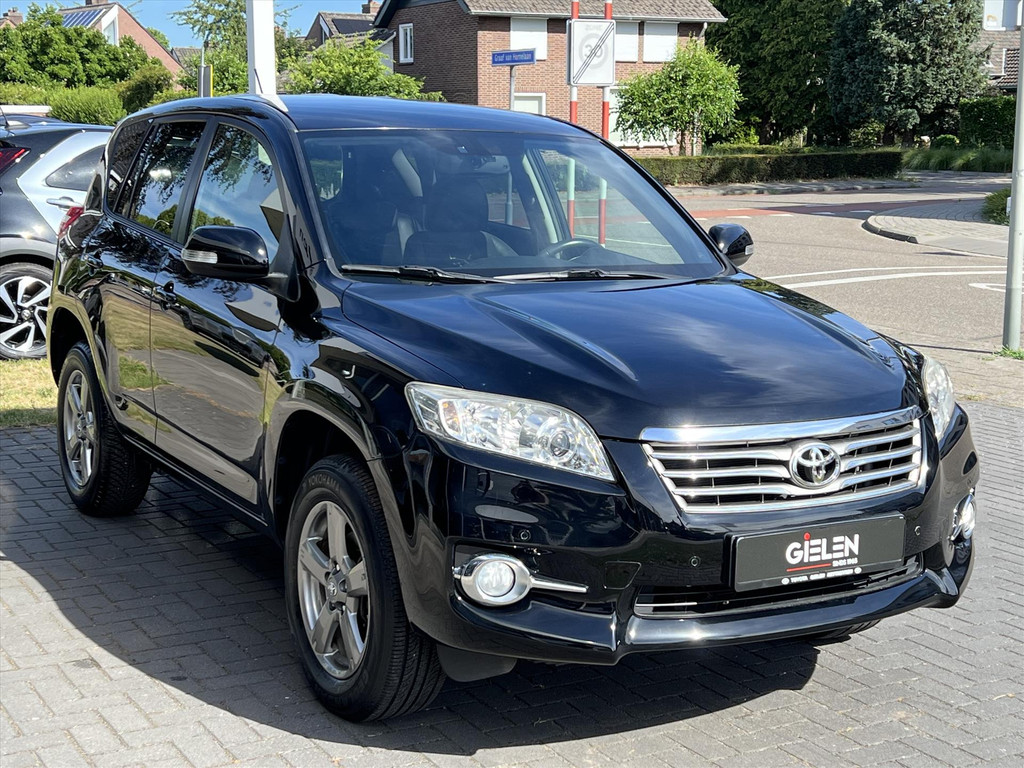 Toyota RAV4 2.0 VVT-i 4WD Automaat Executive Business | Half leer, Stoelverwarming, Parkeercamera, 1500KG Trekgewicht, Weinig KM 54556834-4.jpg | Autobedrijf Gielen
