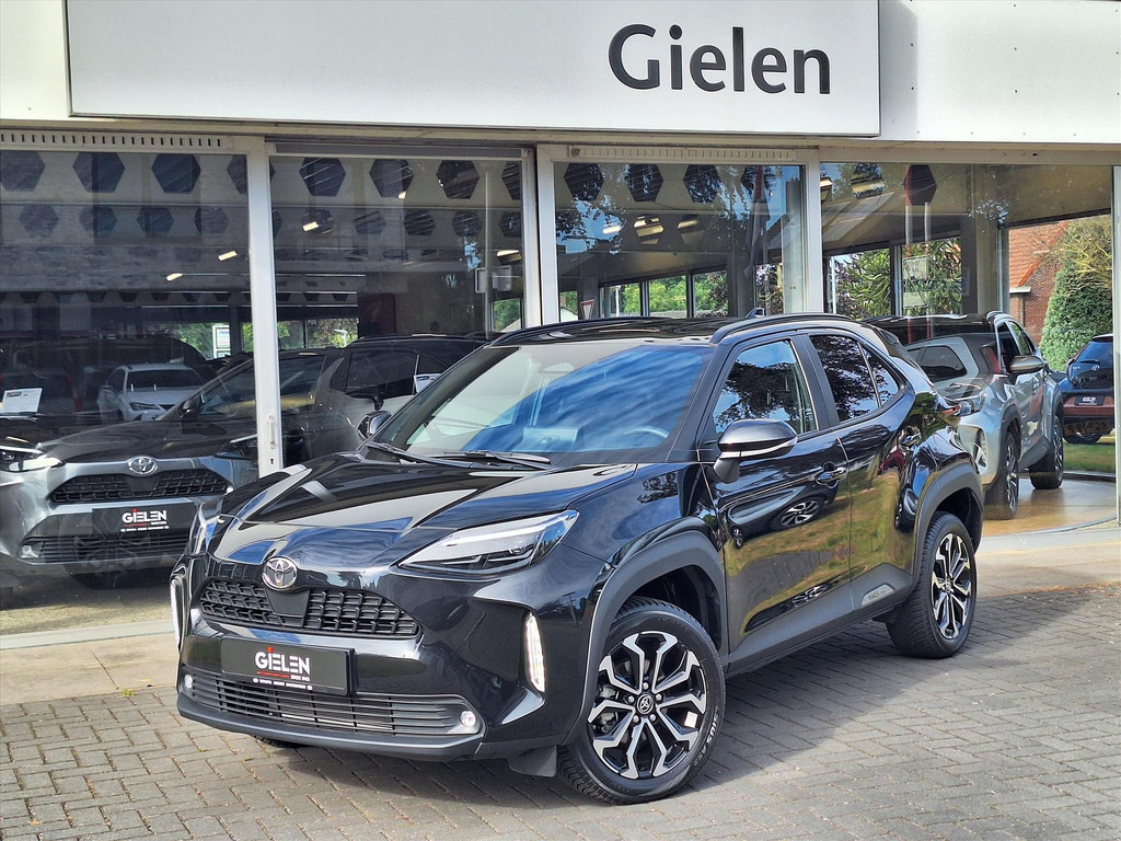 Toyota Yaris Cross 1.5 Hybrid First Edition | 17 Inch, Keyless, Privacy Glass, Groot scherm, CarPlay, Parkeercamera 54614938-1.jpg | Autobedrijf Gielen