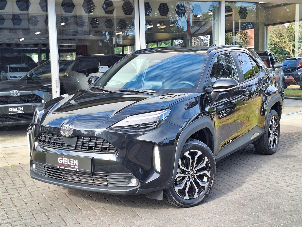 Toyota Yaris Cross 1.5 Hybrid First Edition | 17 Inch, Keyless, Privacy Glass, Groot scherm, CarPlay, Parkeercamera 54614938-2.jpg | Autobedrijf Gielen