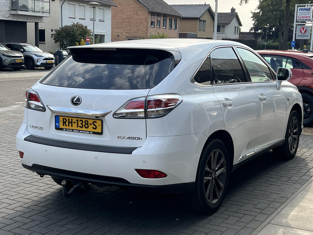 Lexus RX 450h AWD F Sport Line | Trekhaak, Mark Levinson, Schuifdak, Geheugenfunctie, 19 inch, Keyless, Parkeersensoren 54636671-4.jpg | Autobedrijf Gielen