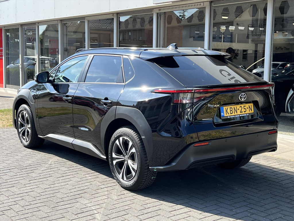 Toyota Bz4x 71,4 kWh 204pk Dynamic | Groot scherm, 360 Camera, Elektrische achterklep, Parkeersensoren, Blind Spot, Stoel + Stuurverwarming 54685330-2.jpg | Autobedrijf Gielen
