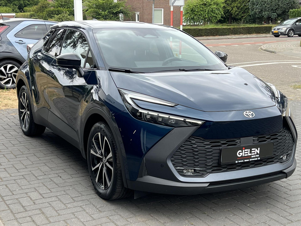 Toyota C-HR Plug-in Hybrid 220 First Edition | Eerste eigenaar, Trekhaak, Dodehoekherkenning, Parkeersensoren, Stoelverwarming 54738202-4.jpg | Autobedrijf Gielen