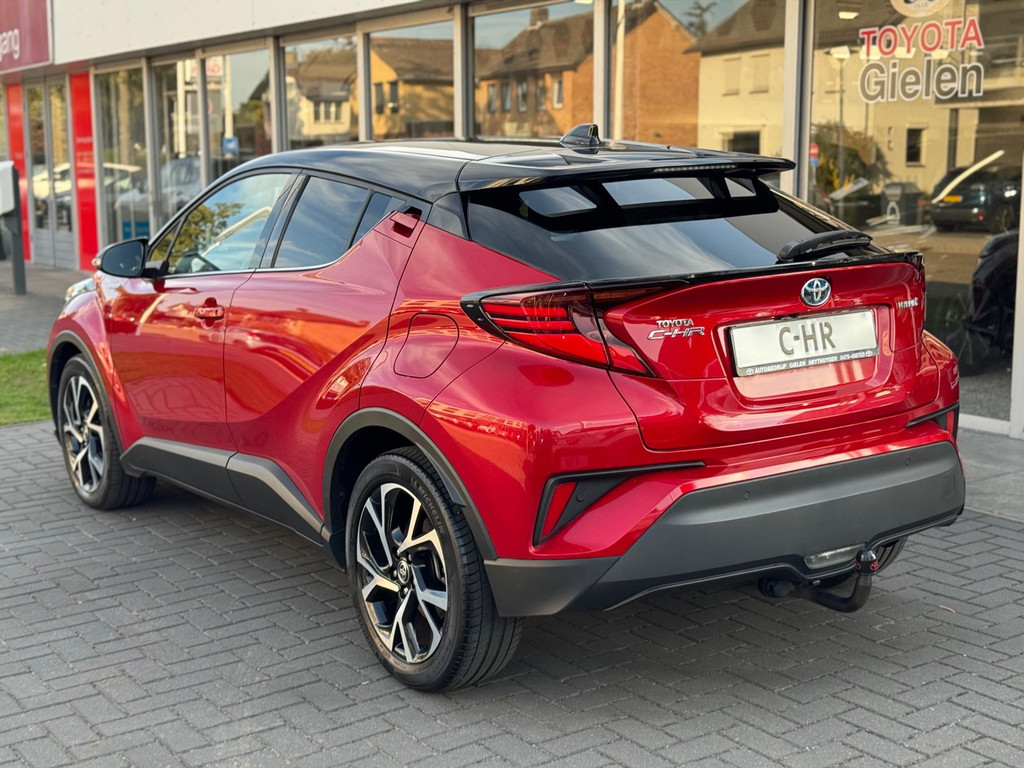 Toyota C-HR 1.8 Hybrid First Edition | Trekhaak, JBL, Apple CarPlay/Android auto, Dodehoekherkenning, Parkeersensoren, Stoelverwarming, LED 54743578-2.jpg | Autobedrijf Gielen