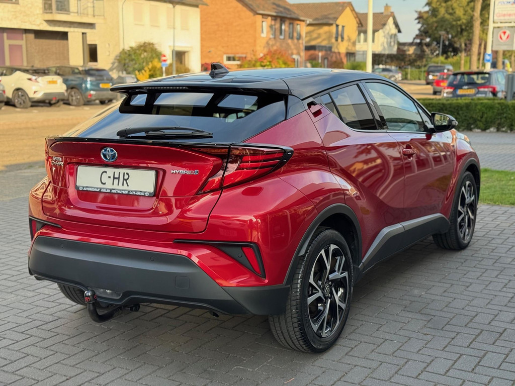 Toyota C-HR 1.8 Hybrid First Edition | Trekhaak, JBL, Apple CarPlay/Android auto, Dodehoekherkenning, Parkeersensoren, Stoelverwarming, LED 54743578-3.jpg | Autobedrijf Gielen