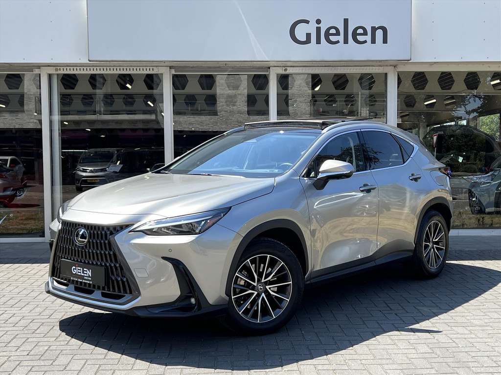 Lexus NX 450h+ AWD Luxury Line | Eerste eigenaar, Trekhaak, Panoramadak, Stoelverwarming, 360 Camera, 1500KG Trekgewicht 54867935-0.jpg | Autobedrijf Gielen