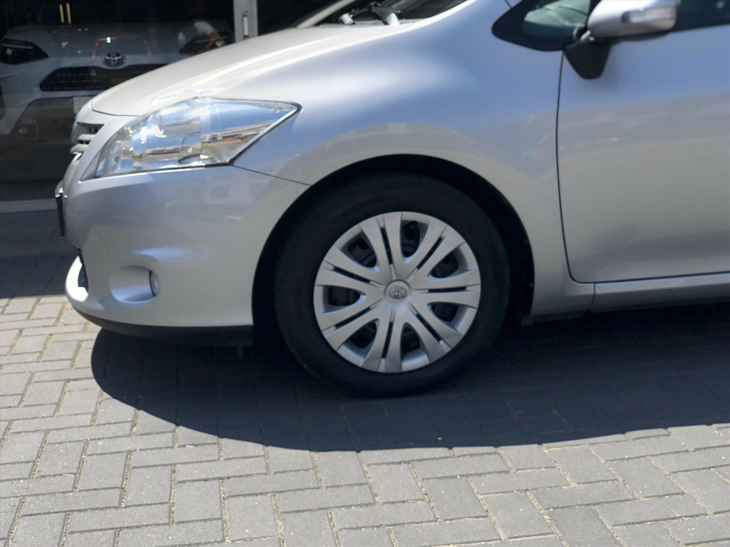 Toyota Auris 1.6 VVT-i 132pk Aspiration | Trekhaak, Cruise Control, Climate Control, Nieuw geleverd + onderhouden! 54908187-4.jpg | Autobedrijf Gielen