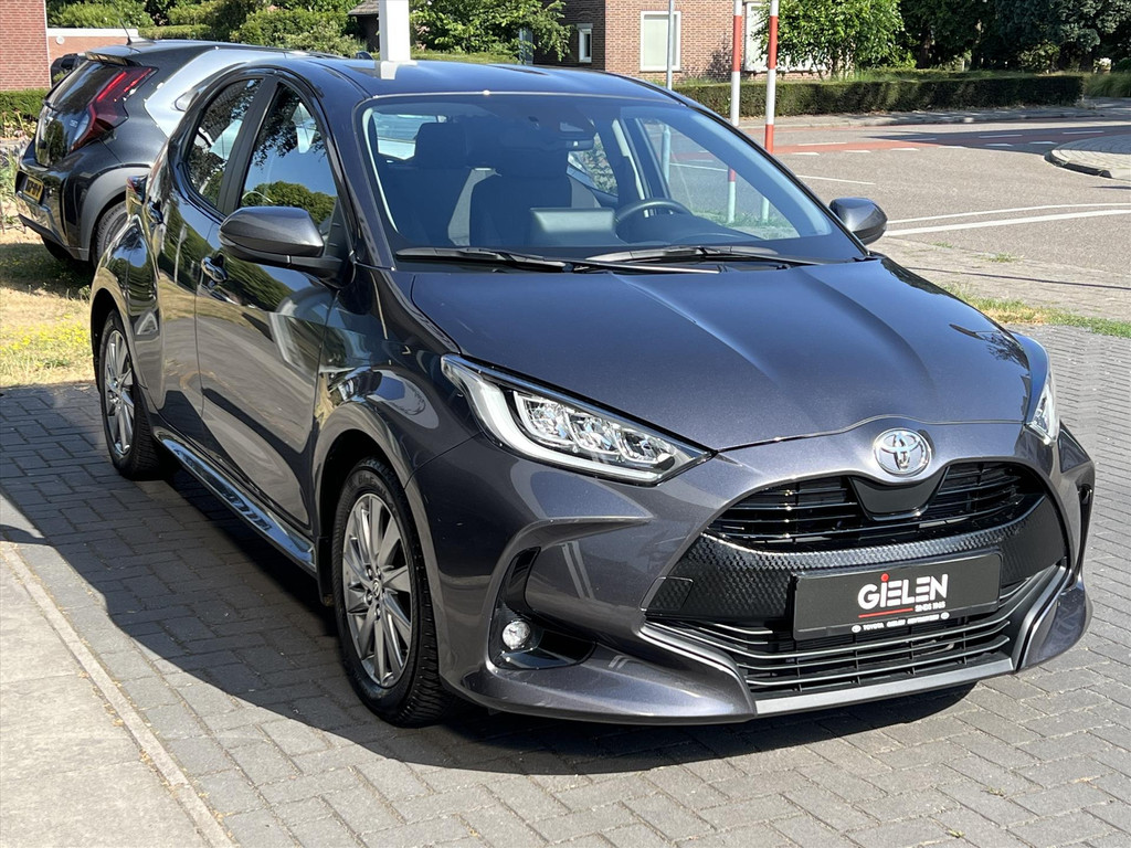 Toyota Yaris 1.5 VVT-i 125pk Dynamic | Stoel + stuurverwarming, Climate control, Adaptieve cruise control, Lichtmetalen velgen 54925879-4.jpg | Autobedrijf Gielen