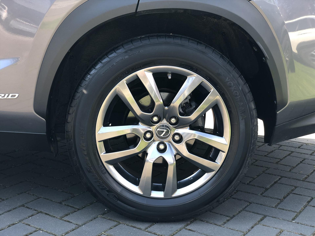 Lexus NX 300h AWD Business Line | Trekhaak, Facelift, Leer, Navigatie, Adaptive cruise control, Stoelverwarming, CarPlay, 1500KG Trekgewi 54935386-3.jpg | Autobedrijf Gielen