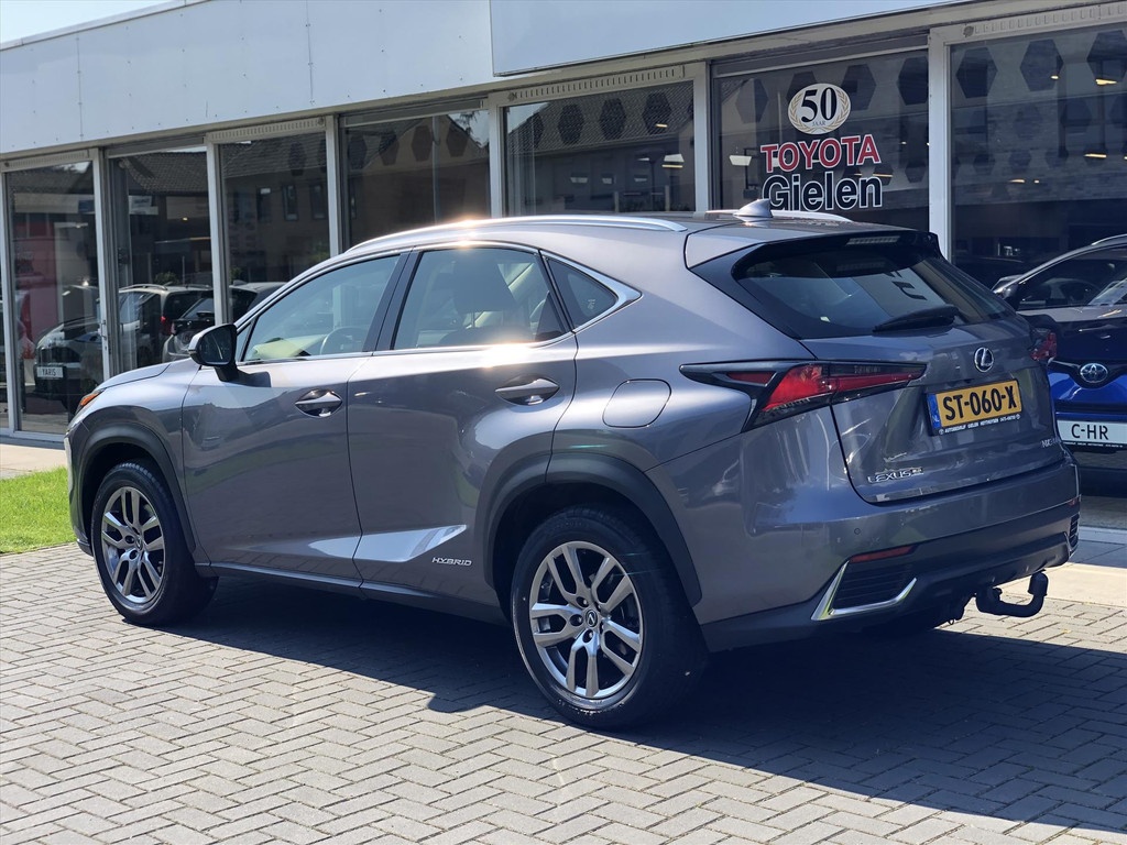 Lexus NX 300h AWD Business Line | Trekhaak, Facelift, Leer, Navigatie, Adaptive cruise control, Stoelverwarming, CarPlay, 1500KG Trekgewi 54935386-4.jpg | Autobedrijf Gielen