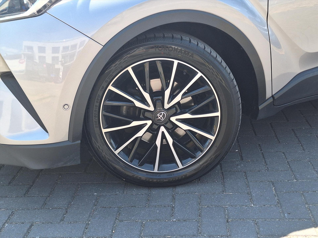 Toyota C-HR 1.8 Hybrid Style | Dodehoekherkenning, Navigatie, Parkeersensoren, Stoel + Stuurverwarming, DAB, Keyless, 18 inch 55019903-4.jpg | Autobedrijf Gielen