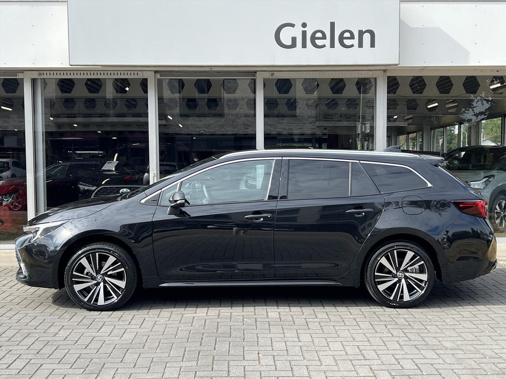 Toyota Corolla Touring Sports 140 Dynamic Plus | Stoel + Stuurverwarming, 17 inch, Parkeersensoren, Keyless, Groot scherm 55450829-2.jpg | Autobedrijf Gielen