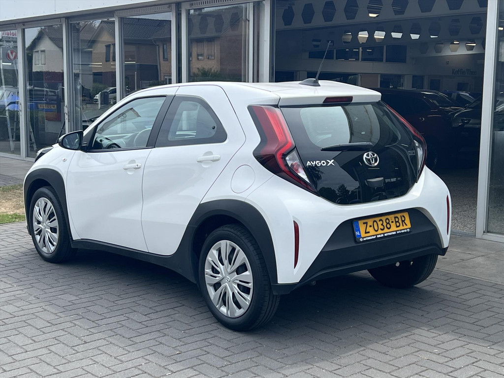 Toyota Aygo X 1.0 VVT-i MT Play | Eerste eigenaar, Apple CarPlay/Android Auto, Airconditioning, Adaptive cruise control 55496264-2.jpg | Autobedrijf Gielen