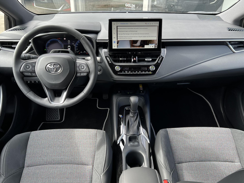 Toyota Corolla Touring Sports 140 Dynamic Plus | Stoel + Stuurverwarming, 17 inch, Parkeersensoren, Keyless, Groot scherm 55511068-1.jpg | Autobedrijf Gielen