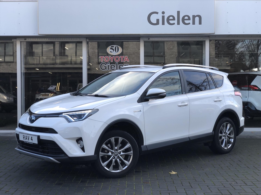 Toyota RAV4 2.5 Hybrid AWD Style Plus | Trekhaak, Dodehoekherkenning, Navigatie, Stoelverwarming, Dakrailing, 1.650KG Trekgewicht 55527281-0.jpg | Autobedrijf Gielen