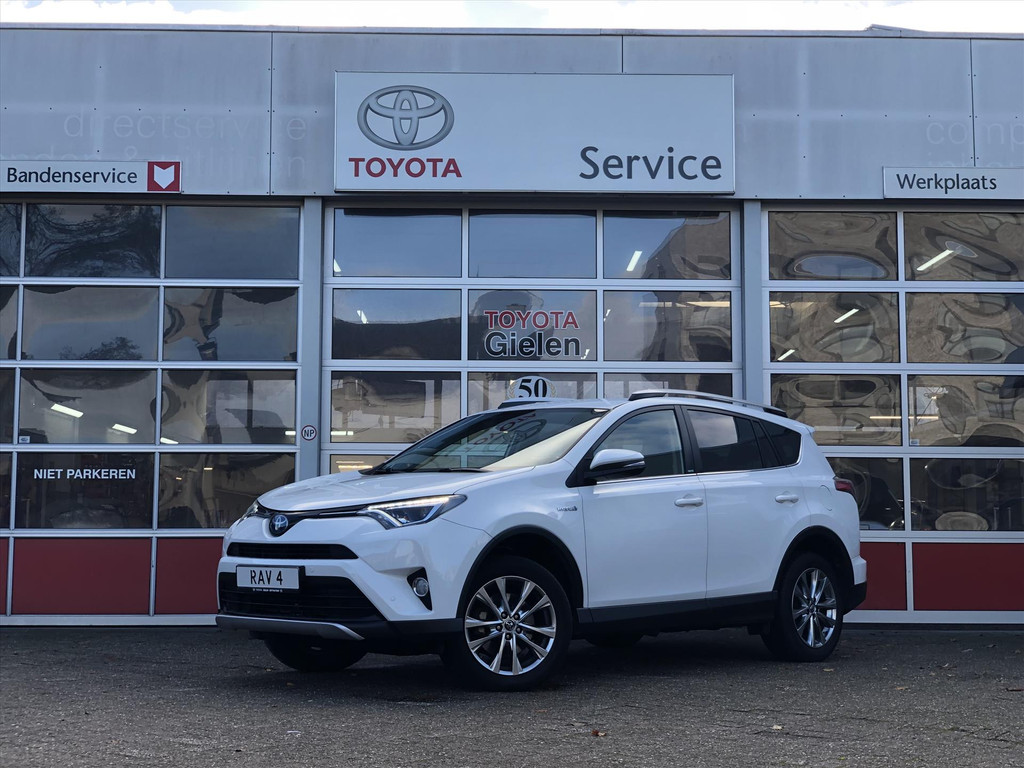 Toyota RAV4 2.5 Hybrid AWD Style Plus | Trekhaak, Dodehoekherkenning, Navigatie, Stoelverwarming, Dakrailing, 1.650KG Trekgewicht 55527281-2.jpg | Autobedrijf Gielen