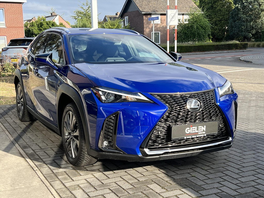 Lexus UX 250h F Sport Design | Leer, 18 inch, Stoel + Stuurverwarming, Parkeersensoren, Blind spot, Keyless 55983319-2.jpg | Autobedrijf Gielen
