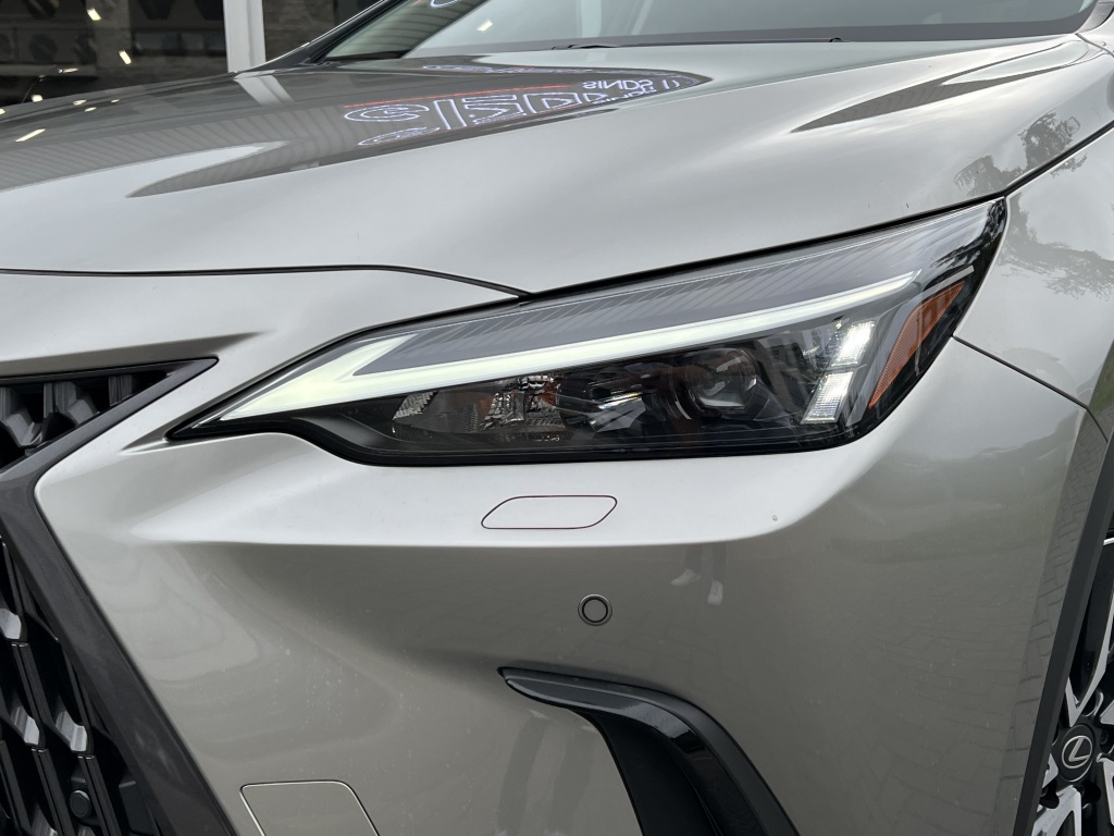 Lexus NX 450h+ Executive Line | Panoramadak, Head up display, 18 inch, Leer, 360 camera, Stoel + Stuurverwarming 55983700-3.jpg | Autobedrijf Gielen