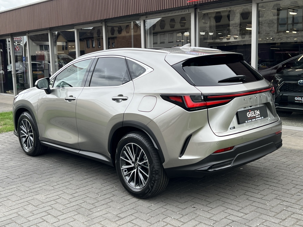 Lexus NX 450h+ Executive Line | Panoramadak, Head up display, 18 inch, Leer, 360 camera, Stoel + Stuurverwarming 55983700-4.jpg | Autobedrijf Gielen