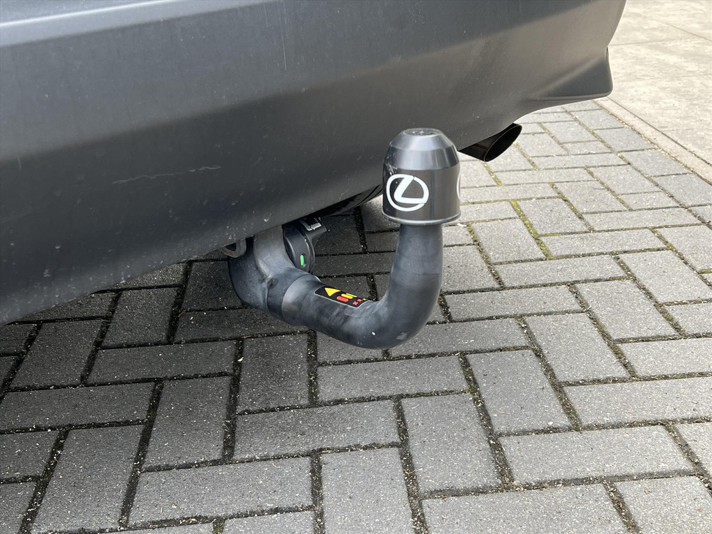 Lexus UX 250h Preference Line | Trekhaak, Dodehoekherkenning, 18 inch, Parkeersensoren, Stoel + Stuurverwarming 56018775-1.jpg | Autobedrijf Gielen