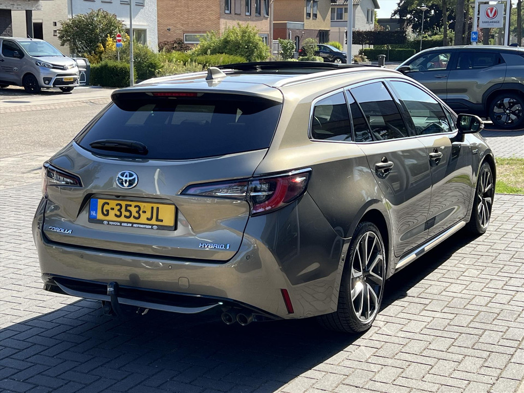 Toyota Corolla Touring Sports 2.0 Hybrid Premium | Trekhaak, Panoramadak, JBL, Matrix LED, 18 inch, Leer, Stoelverwarming 56079104-3.jpg | Autobedrijf Gielen