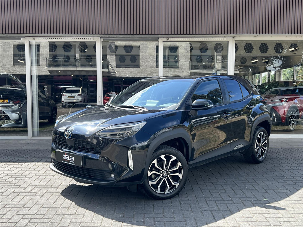 Toyota Yaris Cross 1.5 Hybrid Dynamic Plus | Dodehoekherkenning, Parkeersensoren, Stoel + Stuurverwarming, , Keyless, 17 inch, Smart connect 56141472-0.jpg | Autobedrijf Gielen