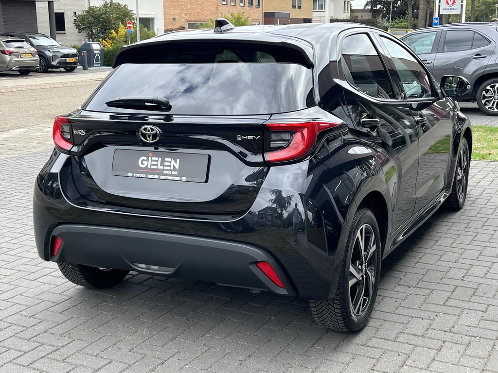 Toyota Yaris Cross 1.5 Hybrid Dynamic | Stoel + Stuurverwarming, 16 inch, Privacy Glass, Camera, LED 56302747-4.jpg | Autobedrijf Gielen