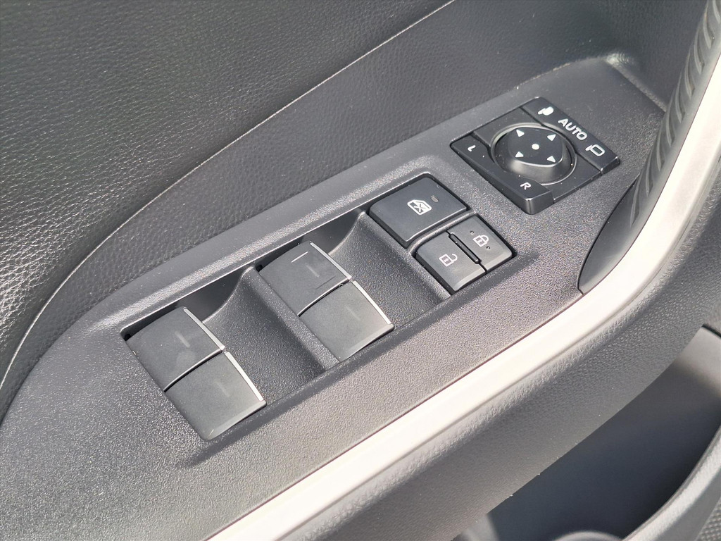 Toyota RAV4 Hybrid 220 AWD Dynamic | Stoelverwarming, Groot scherm, Parkeersensoren, Licht + Regensensor, 1650KG Trekgewicht 56359397-2.jpg | Autobedrijf Gielen