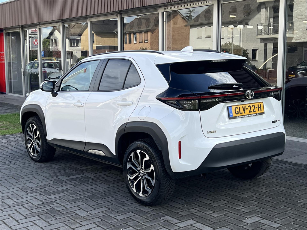 Toyota Yaris Cross 1.5 Hybrid 130PK Dynamic Plus | Stoel + Stuurverwarming, Smart connect, LED, 17 inch, Keyless 56488107-2.jpg | Autobedrijf Gielen