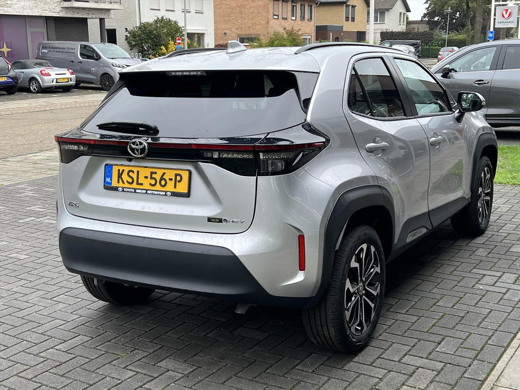 Toyota Yaris Cross 1.5 Hybrid 116 Dynamic Plus | Stoel + Stuurverwarming, Smart Connect, 17 inch, Keyless, LED 56511347-2.jpg | Autobedrijf Gielen