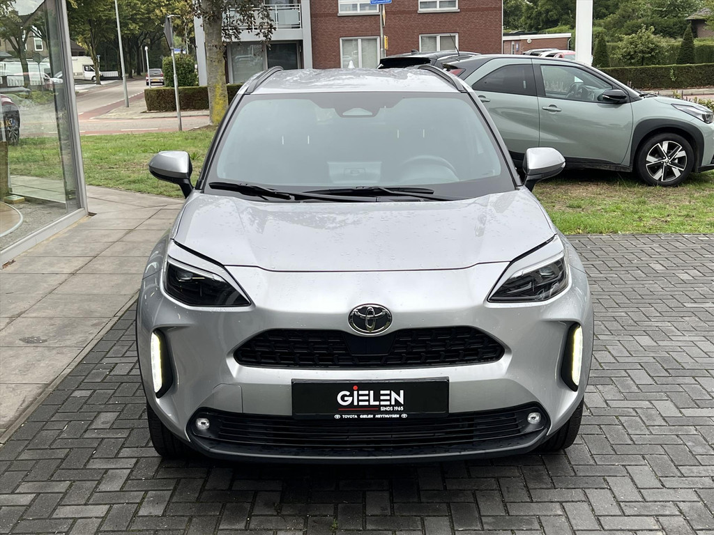 Toyota Yaris Cross 1.5 Hybrid 116 Dynamic Plus | Stoel + Stuurverwarming, Smart Connect, 17 inch, Keyless, LED 56511347-4.jpg | Autobedrijf Gielen