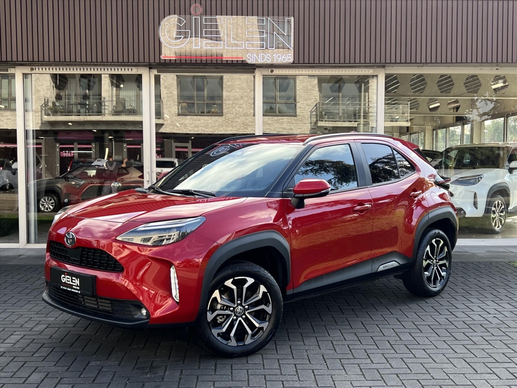 Toyota Yaris Cross 1.5 Hybrid 116 Dynamic Plus | Stoel + Stuurverwarming, Smart Connect, 17 inch, Keyless, LED 56511350-0.jpg | Autobedrijf Gielen