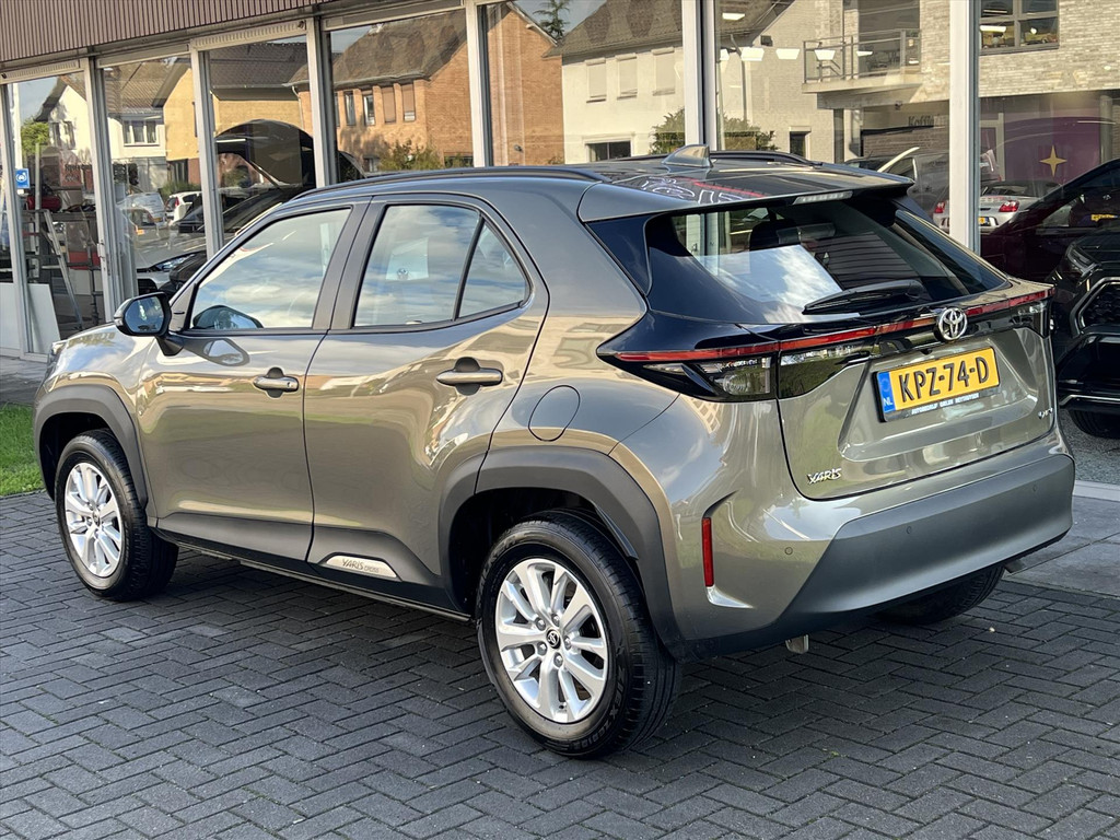 Toyota Yaris Cross 1.5 Hybrid 116 Active Comfort Pack | Dodehoekherkenning, Parkeersensoren, Stoel + Stuurverwarming 56518281-1.jpg | Autobedrijf Gielen