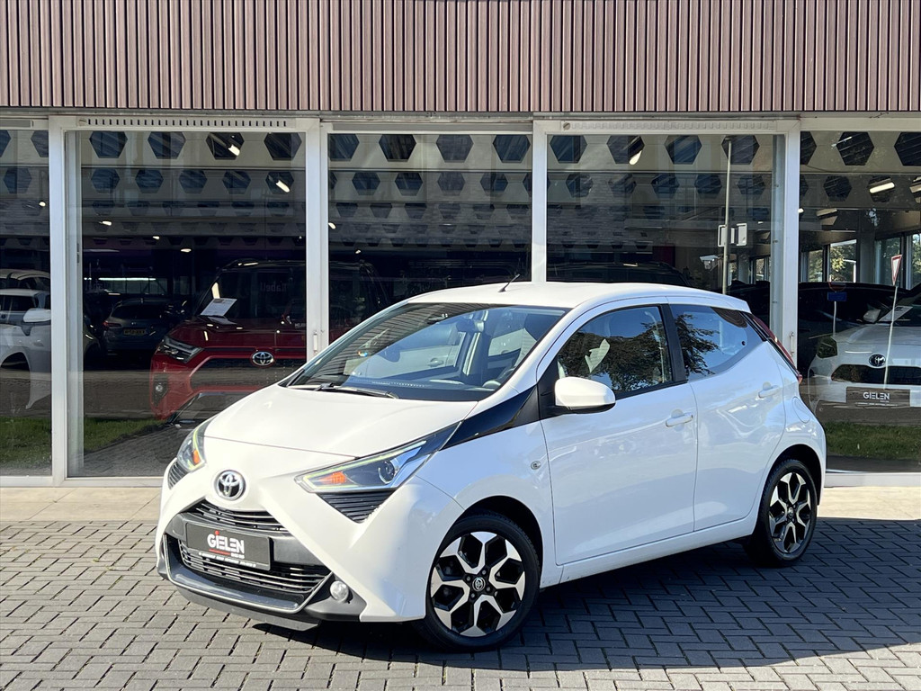 Toyota Aygo 1.0 VVT-i X-joy | Apple CarPlay/Android Auto, Airco, Lichtmetalen velgen, Safety Sense, Mistlampen 56524085-0.jpg | Autobedrijf Gielen