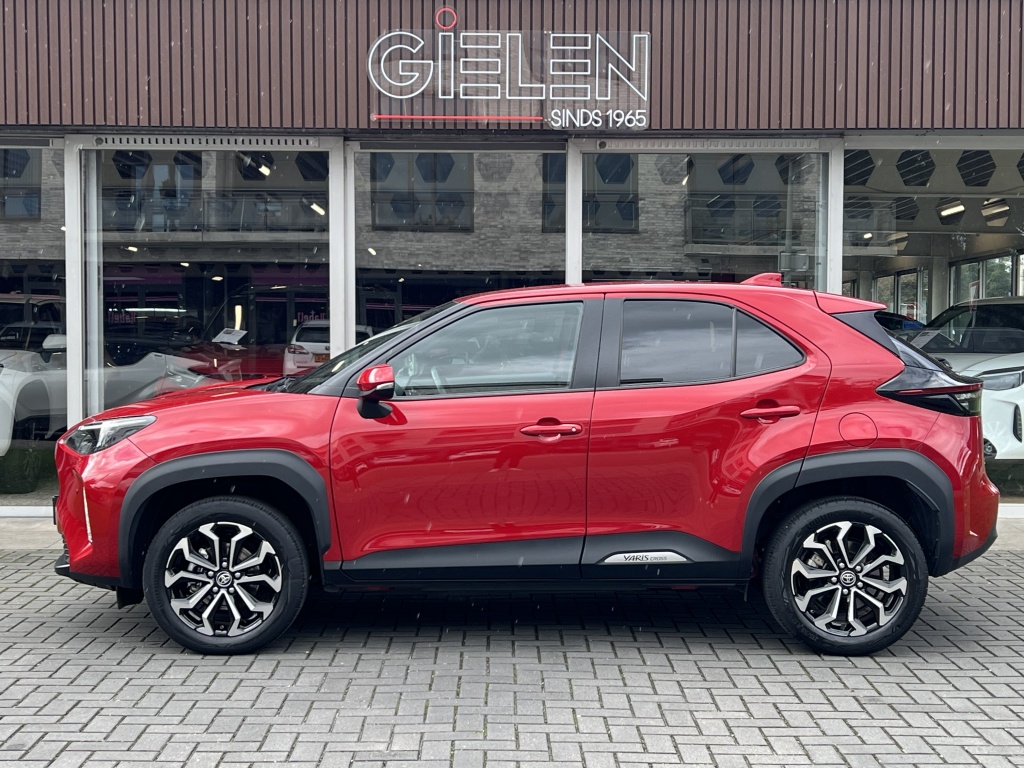 Toyota Yaris Cross 1.5 Hybrid Dynamic | Trekhaak, Parkeersensoren voor, Keyless, 17 inch, LED, Apple CarPlay/Android Auto 56533501-1.jpg | Autobedrijf Gielen