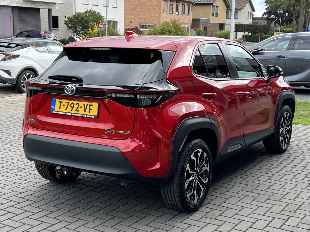 Toyota Yaris Cross 1.5 Hybrid Dynamic | Trekhaak, Parkeersensoren voor, Keyless, 17 inch, LED, Apple CarPlay/Android Auto 56533501-3.jpg | Autobedrijf Gielen