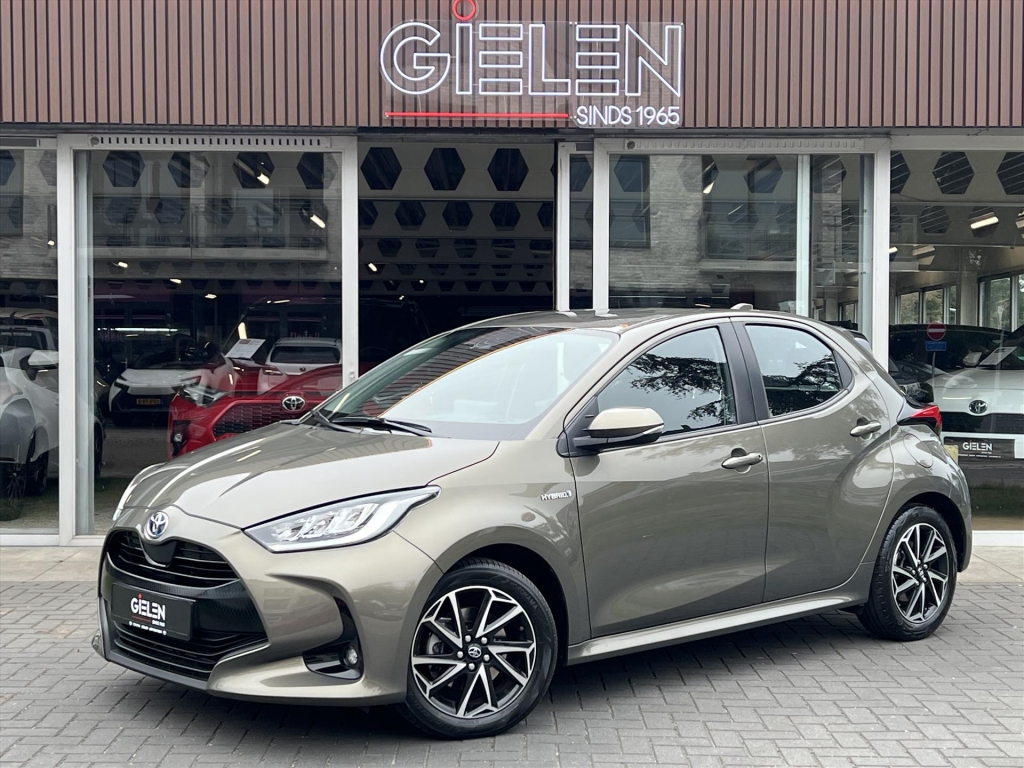 Toyota Yaris 1.5 Hybrid First Edition | Eerste eigenaar, Lichtmetalen velgen, Keyless, Startknop, Apple CarPlay/Android Auto 56548823-0.jpg | Autobedrijf Gielen