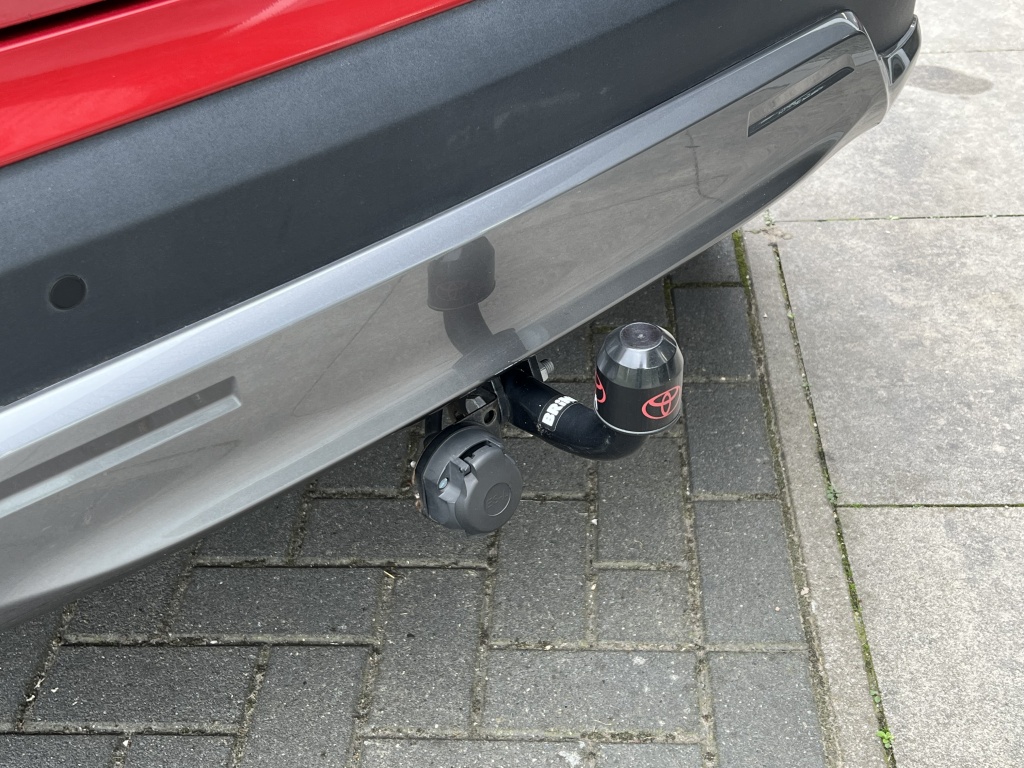 Toyota Yaris Cross 1.5 Hybrid Launch Edition | Trekhaak, JBL, Panoramadak, Elektrische achterklep, Leer, Head Up Display, 18 inch, Alle opties! 56769494-1.jpg | Autobedrijf Gielen