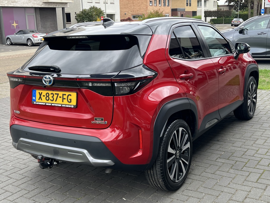 Toyota Yaris Cross 1.5 Hybrid Launch Edition | Trekhaak, JBL, Panoramadak, Elektrische achterklep, Leer, Head Up Display, 18 inch, Alle opties! 56769494-3.jpg | Autobedrijf Gielen