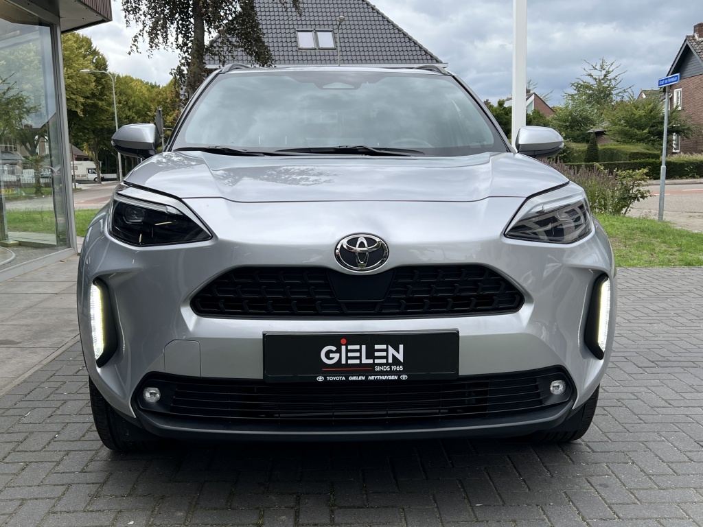 Toyota Yaris Cross 1.5 Hybrid 116 Dynamic Plus | Stoel + Stuurverwarming, Smart Connect, 17 inch, Keyless, LED 57033653-1.jpg | Autobedrijf Gielen
