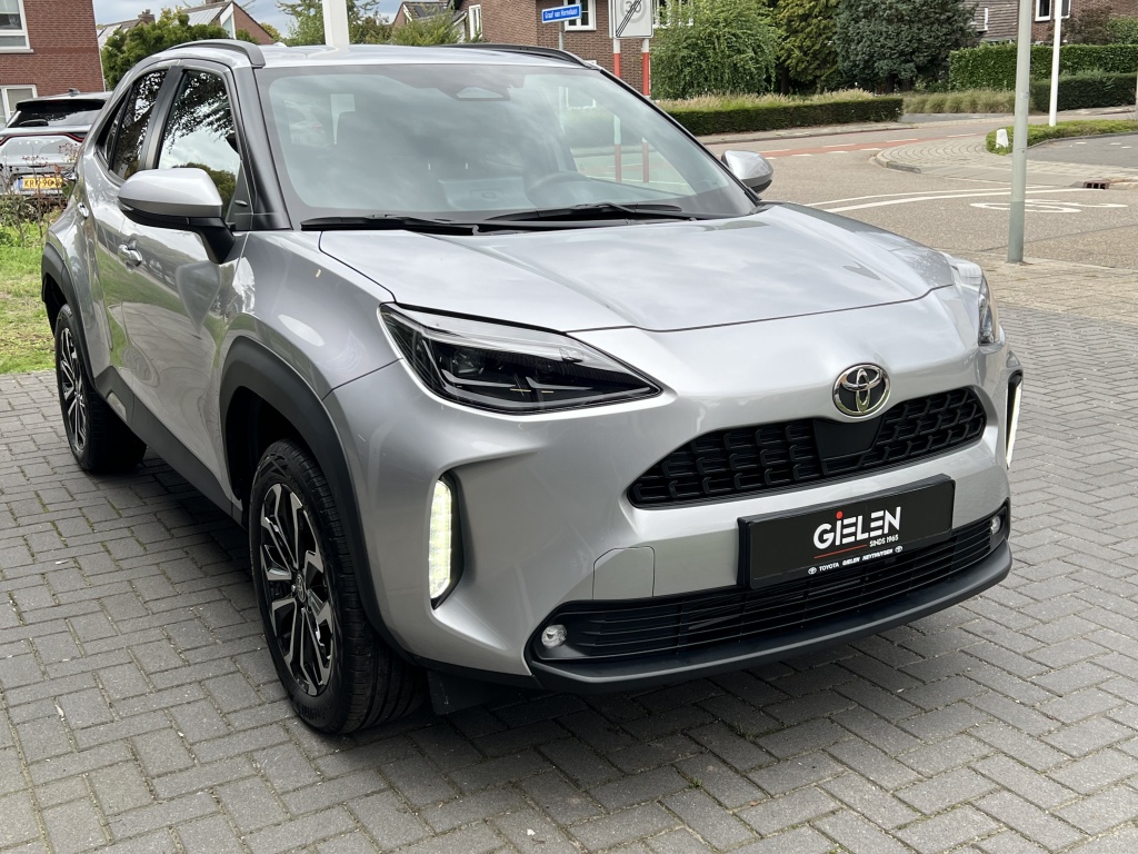 Toyota Yaris Cross 1.5 Hybrid 116 Dynamic Plus | Stoel + Stuurverwarming, Smart Connect, 17 inch, Keyless, LED 57033653-3.jpg | Autobedrijf Gielen