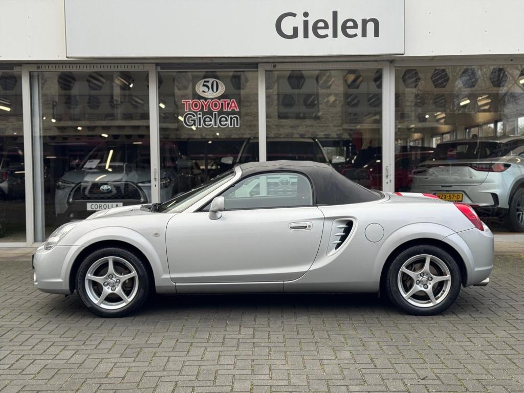 Toyota MR2 1.8 VVT-i | Cabrio, Elektrische ramen, 57170786-2.jpg | Autobedrijf Gielen