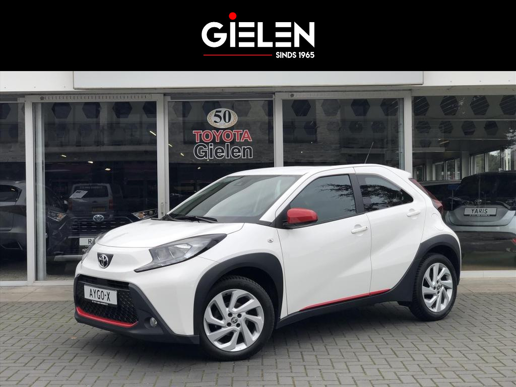 Toyota Aygo X 1.0 VVT-i First | Apple CarPlay/Android Auto, 57170803-0.jpg | Autobedrijf Gielen