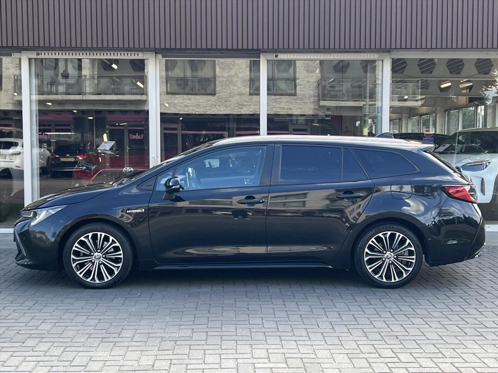 Toyota Corolla Touring Sports 2.0 Hybrid Dynamic Plus | Dodehoekherkenning, 57170811-1.jpg | Autobedrijf Gielen