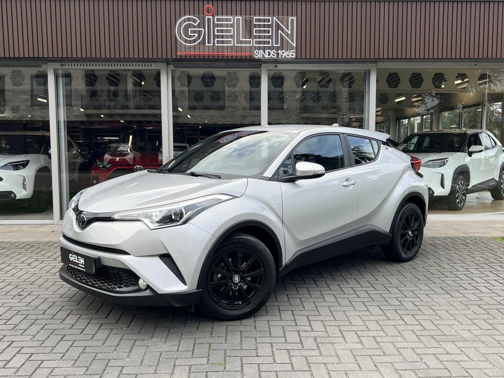 Toyota C-HR 1.2 Turbo 116pk Dynamic | Keyless, Lichtmetalen 57170829-0.jpg | Autobedrijf Gielen