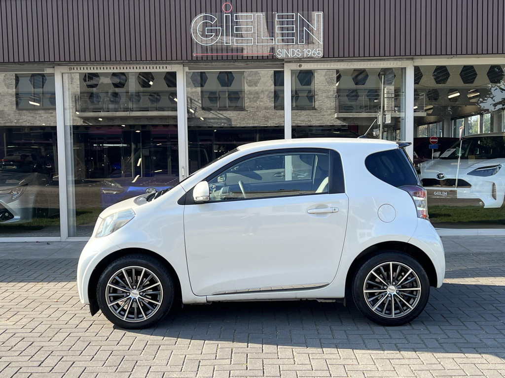 Toyota iQ 1.0 VVTi Aspiration 57175533-2.jpg | Autobedrijf Gielen