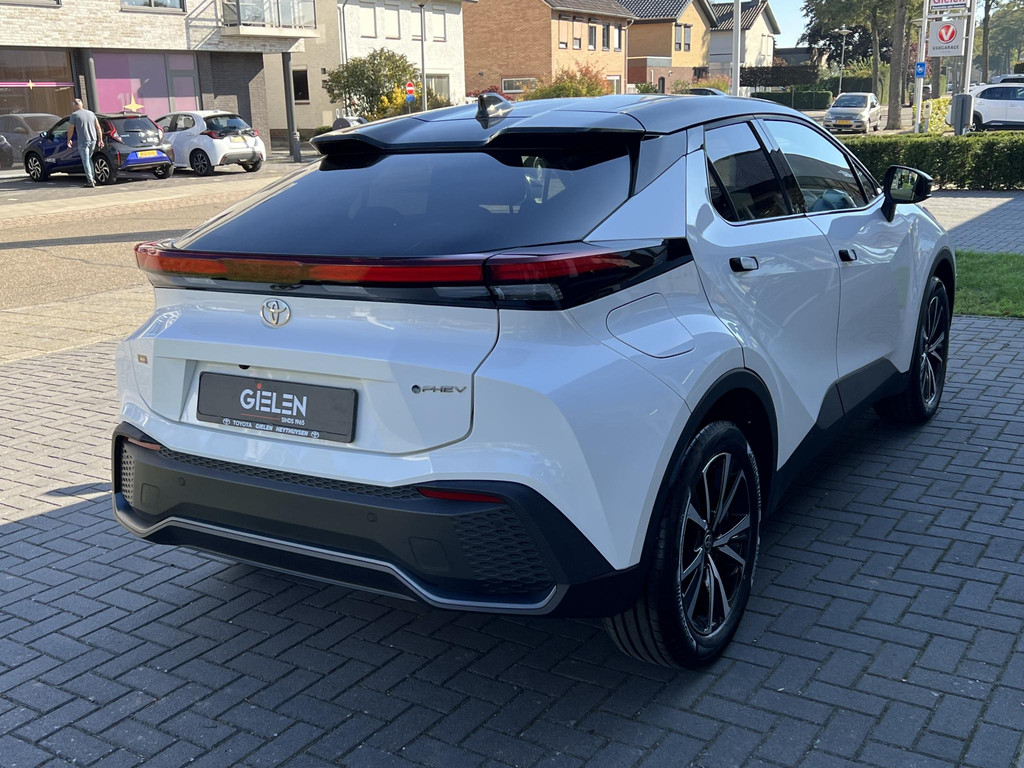 Toyota C-HR 2.0 Plug-in Hybrid 220 Dynamic Plus 57222886-2.jpg | Autobedrijf Gielen