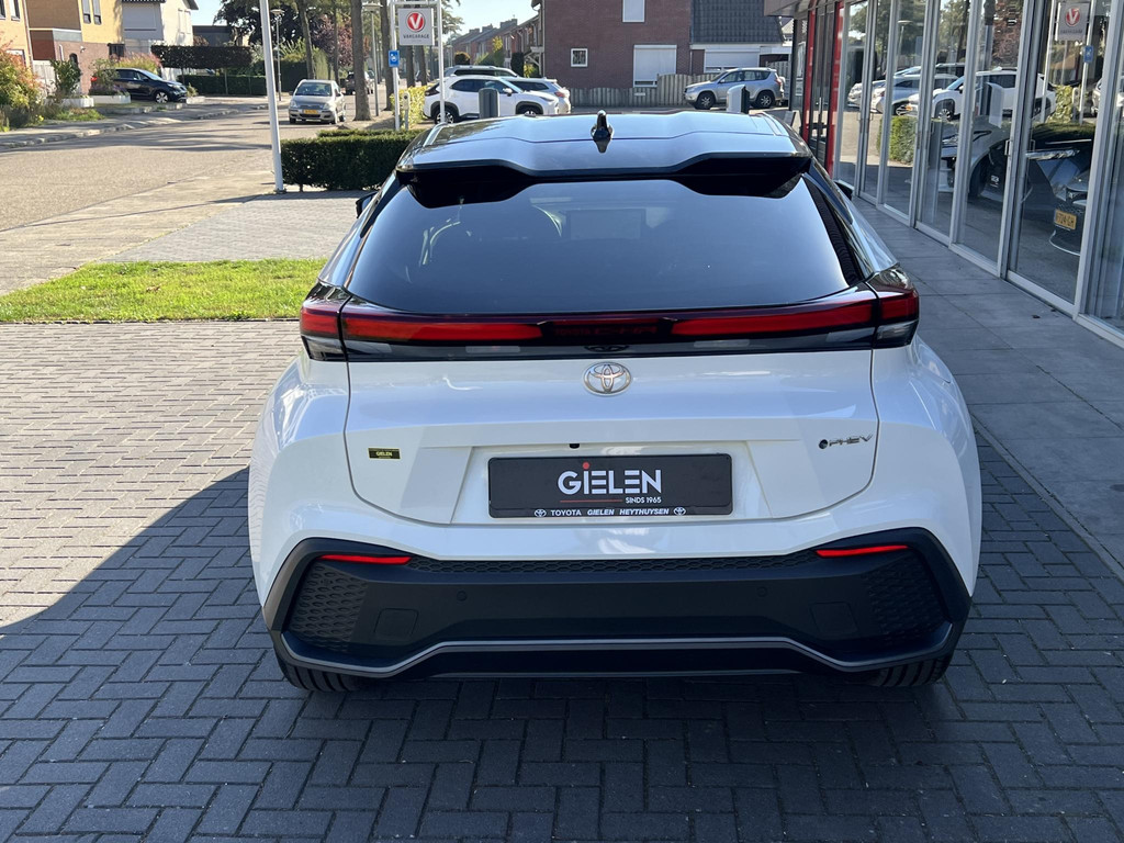 Toyota C-HR 2.0 Plug-in Hybrid 220 Dynamic Plus 57222886-3.jpg | Autobedrijf Gielen